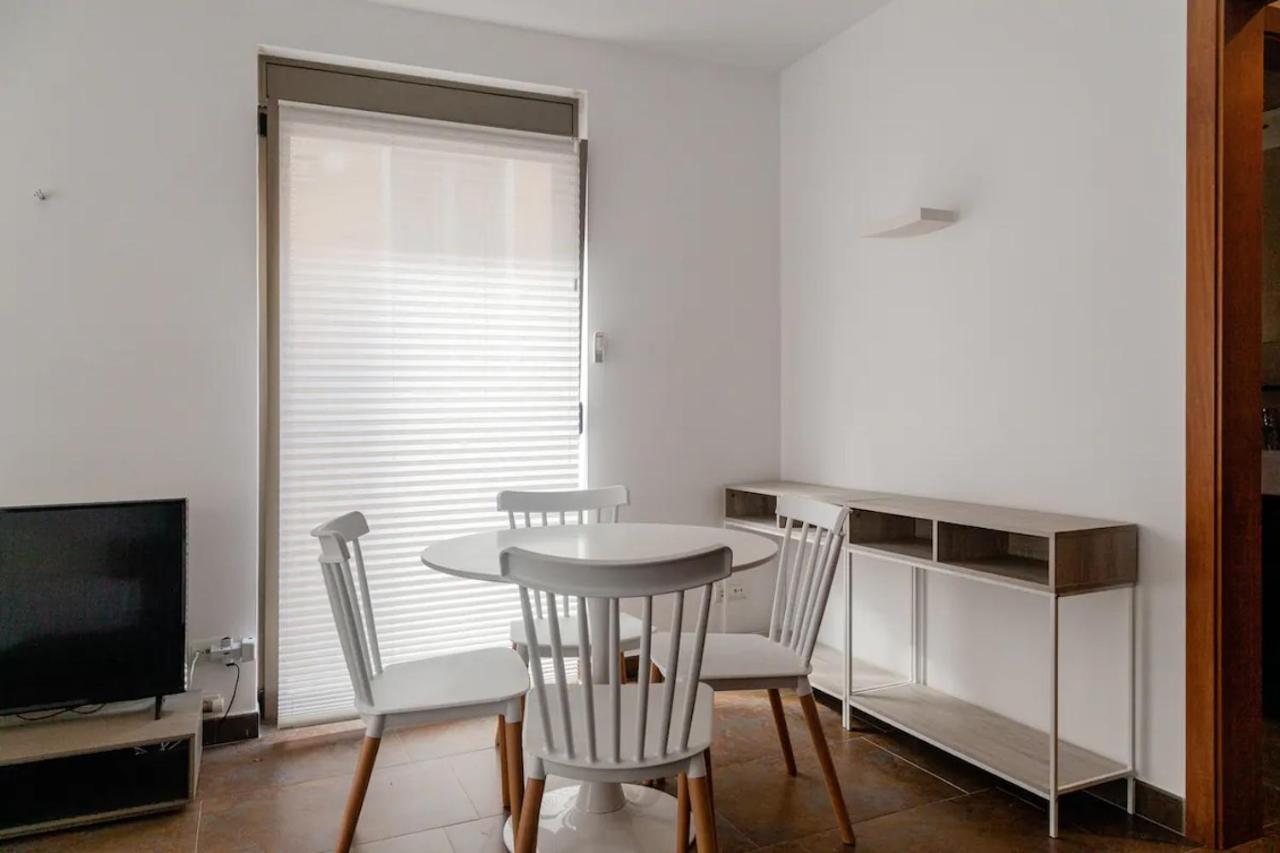 Residential Tourist Apartments Caldes D'Estrach Bagian luar foto
